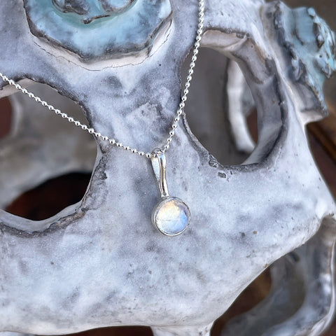 Dainty Moonstone Pendant Necklace